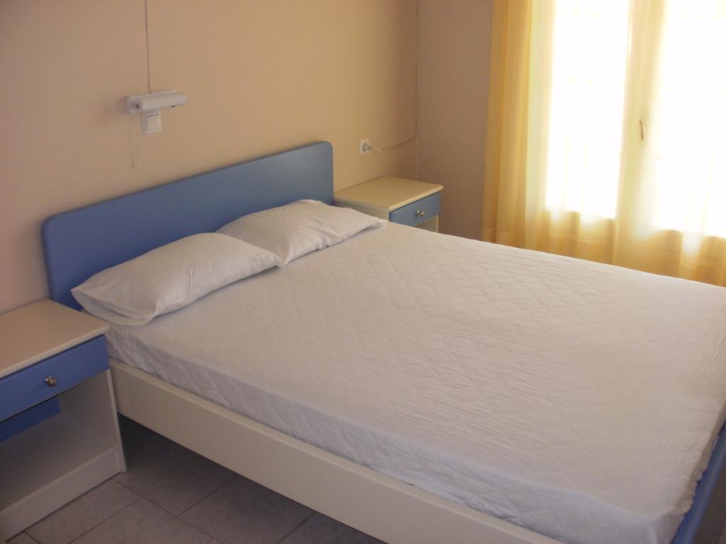 Triantis Apartments Lygia  Rum bild
